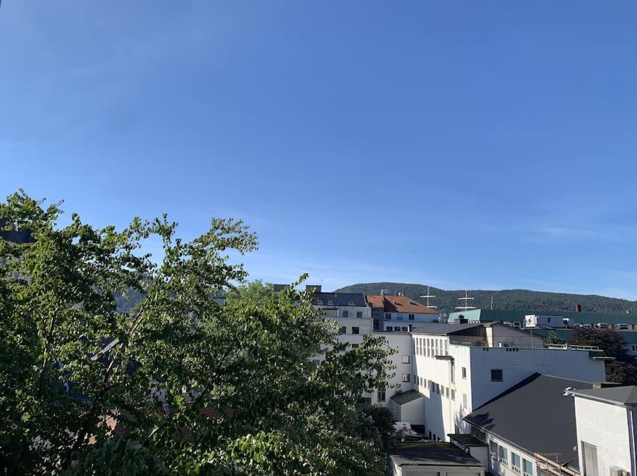 Apartment With Terrace & View 卑爾根 外观 照片